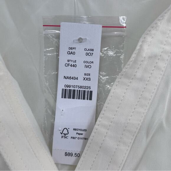 J.Crew Bungalow popover shirt in crepe de chine in ivory - Picture 5 of 6